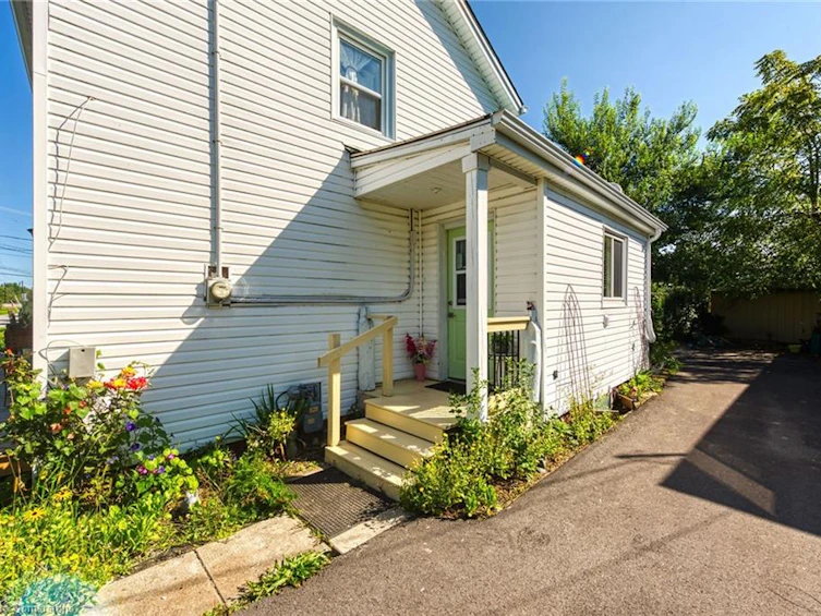 35 Canal Bank Road, Port Colborne, ON, L3K 2M6 - 4