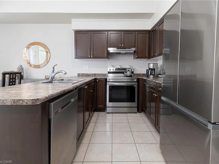 26-1401 Plains Road E, Burlington, ON, L7R 3P8 - 10