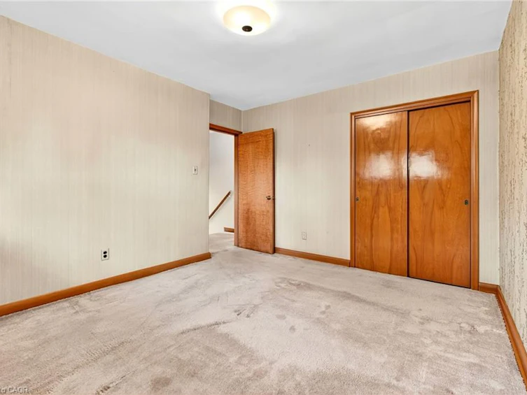 171 Bendamere Avenue, Hamilton, ON, L9C 1N6 - 20