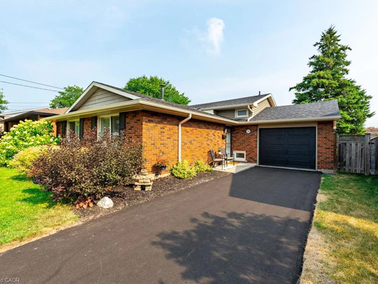 198 San Pedro Drive, Hamilton, ON, L9C 2E1 - 4
