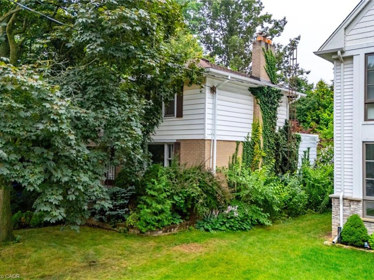 626 George Street, Burlington, ON, L7R 2V7 - 2