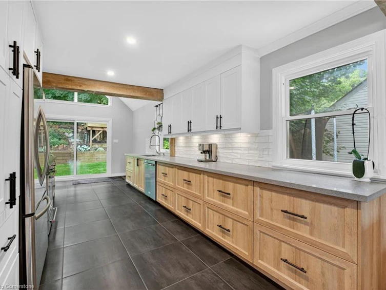 94 Mercer Street, Hamilton, ON, L9H 2N6 - 14