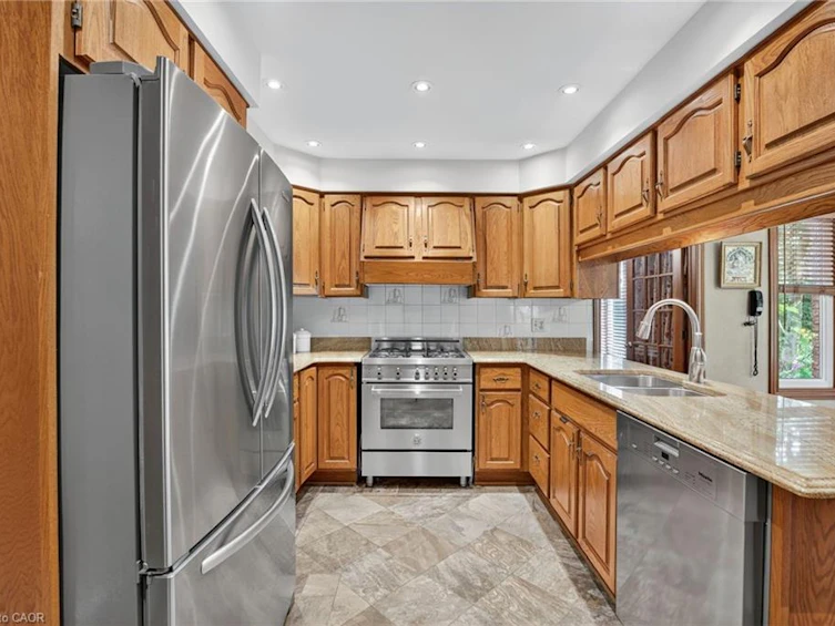 64 Summerdale Place, Hamilton, ON, L9G 3Z7 - 20
