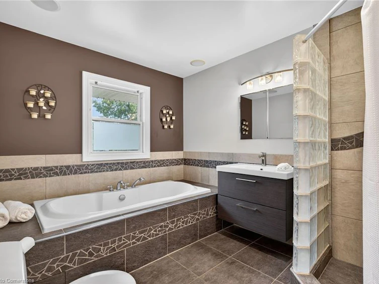 9286 5 Side Road, Milton, ON, L9T 7K8 - 25
