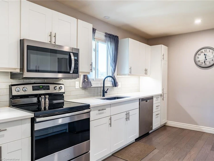 258 Oakhill Drive, Brant, ON, N3T 5L7 - 13