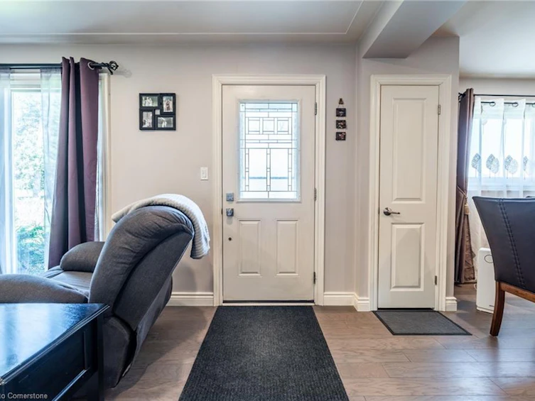 258 Oakhill Drive, Brant, ON, N3T 5L7 - 6