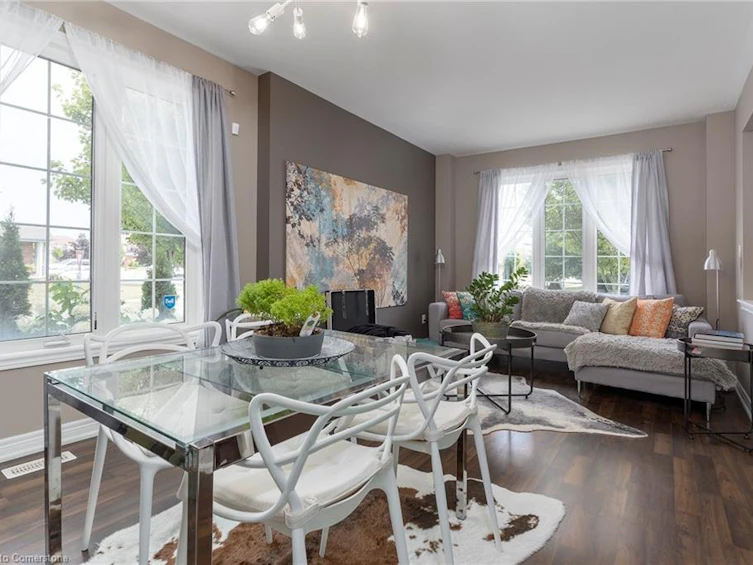 6325 St. Michael Avenue, Niagara Falls, ON, L2H 0C7 - 6