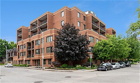 209-47 Caroline Street N, Hamilton, ON, L8R 2R6