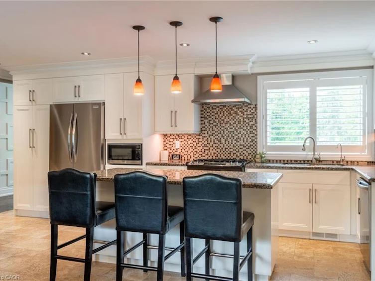 979 Garden Lane, Hamilton, ON, L8B 1P2 - 7