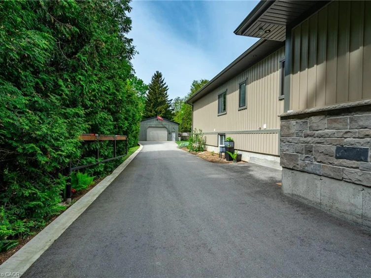 979 Garden Lane, Hamilton, ON, L8B 1P2 - 30