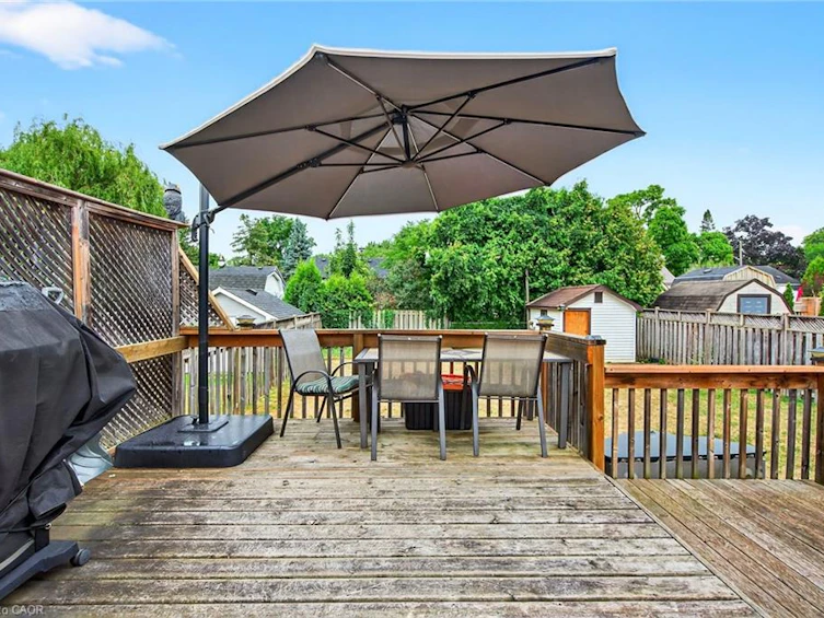 15 Donald Avenue, Hamilton, ON, L9H 1E9 - 32