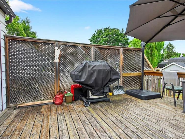 15 Donald Avenue, Hamilton, ON, L9H 1E9 - 34