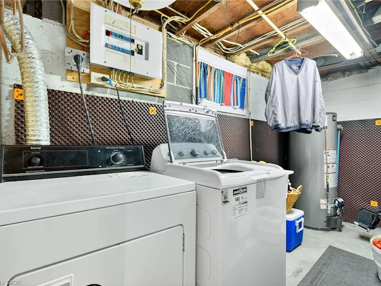 15 Donald Avenue, Hamilton, ON, L9H 1E9 - 28