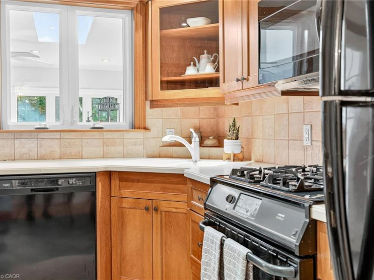 16 Parkview Row, Hamilton, ON, L9H 2R9 - 13