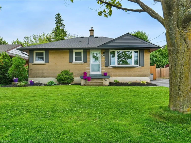 50 Sandalwood Avenue, Hamilton, ON, L8T 2E3