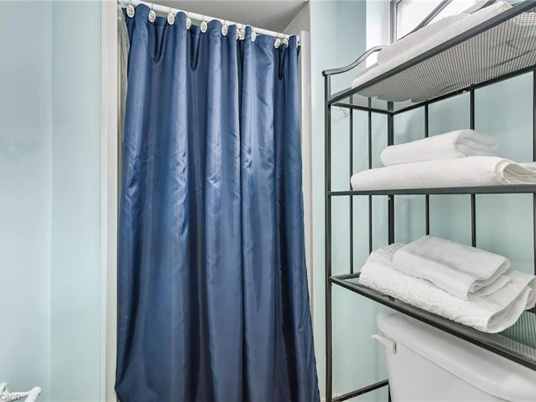 50 Sandalwood Avenue, Hamilton, ON, L8T 2E3 - 24