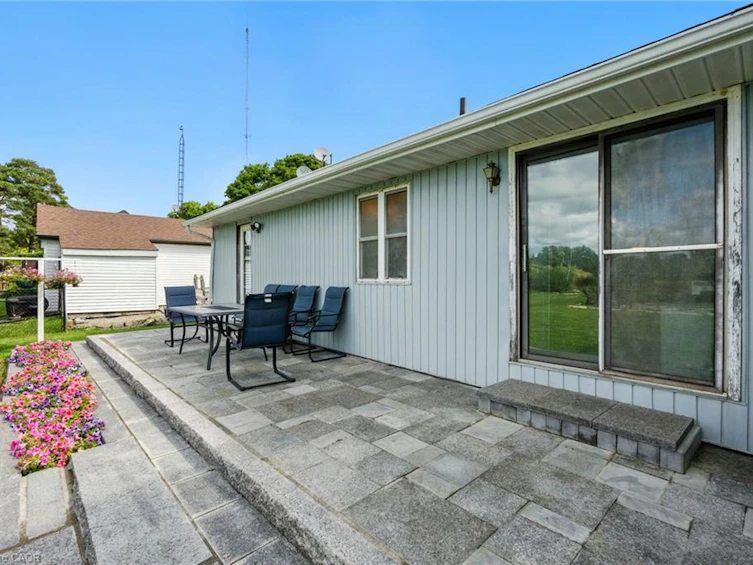 5 Mazza Avenue, Hamilton, ON, L9H 5E2 - 42