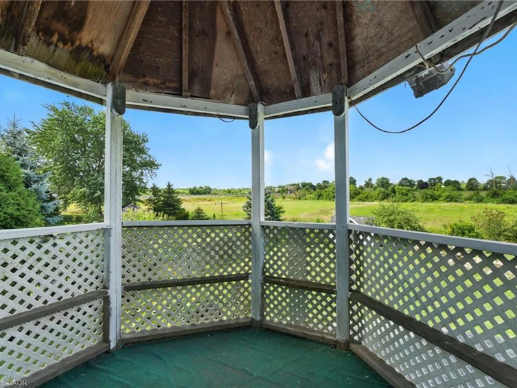 5 Mazza Avenue, Hamilton, ON, L9H 5E2 - 30
