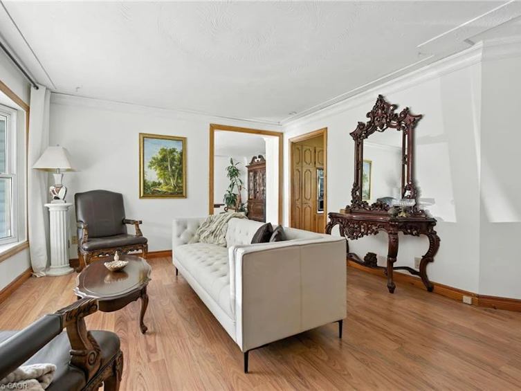 5 Mazza Avenue, Hamilton, ON, L9H 5E2 - 7
