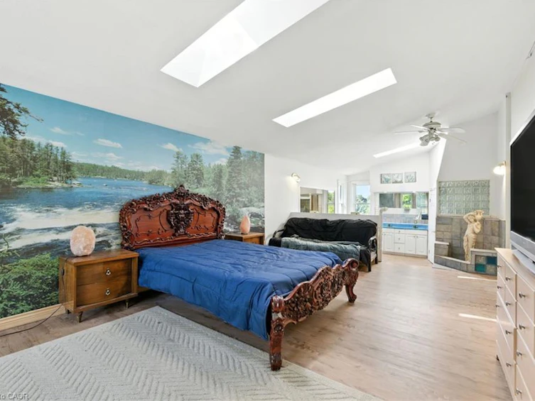5 Mazza Avenue, Hamilton, ON, L9H 5E2 - 38