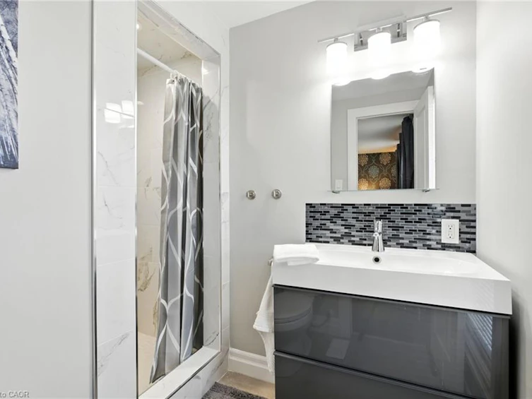 3-2254 Upper Middle Road, Burlington, ON, L9P 2Z9 - 25