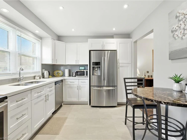 3-2254 Upper Middle Road, Burlington, ON, L9P 2Z9 - 8