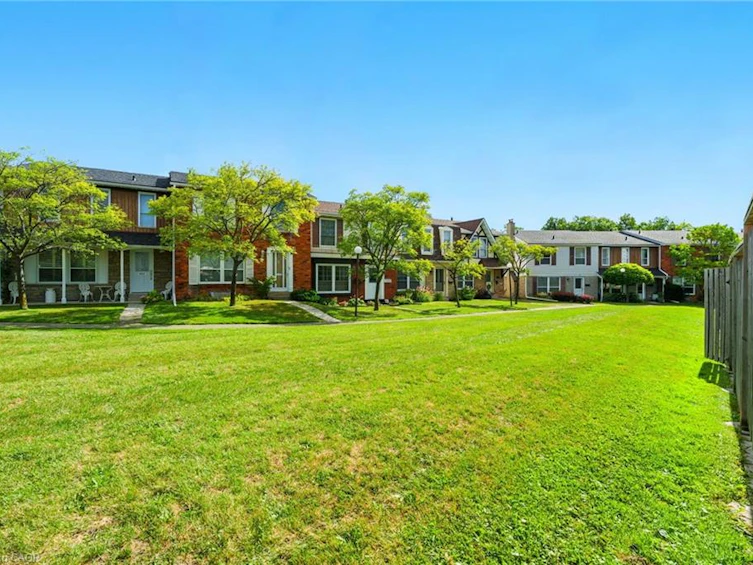 3-2254 Upper Middle Road, Burlington, ON, L9P 2Z9 - 47
