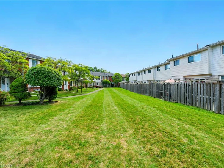 3-2254 Upper Middle Road, Burlington, ON, L9P 2Z9 - 46