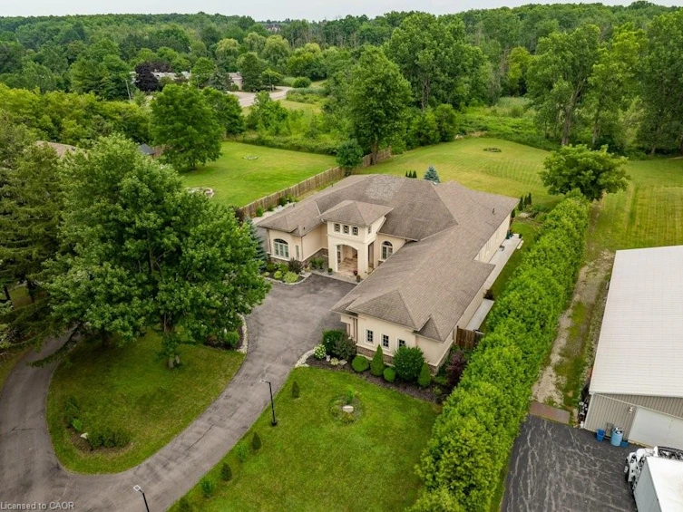 2462 2 Side Road, Burlington, ON, L7P 0H1 - 43
