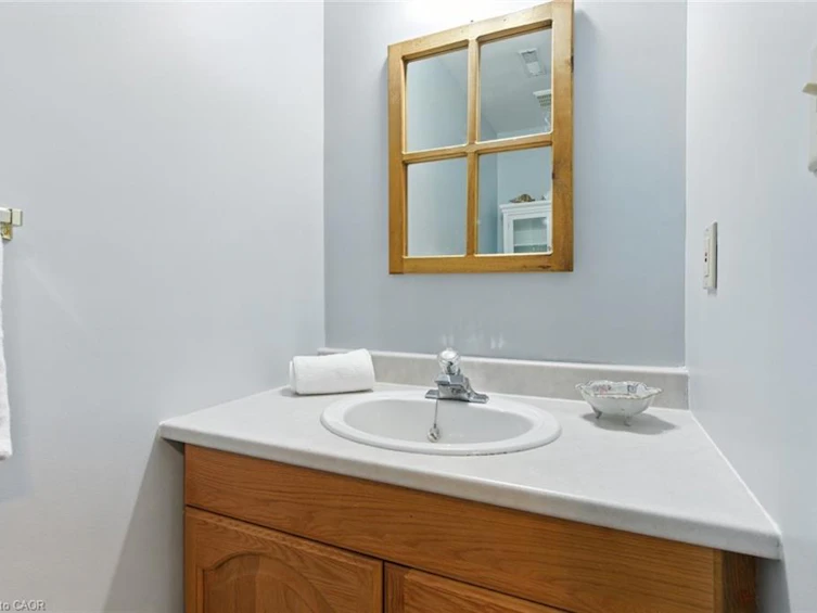 580 Deerhurst Drive, Burlington, ON, L7L 5W4 - 35