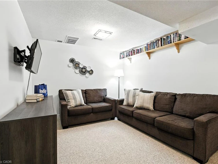 4-2252 Walkers Line, Burlington, ON, L7M 3Y8 - 34