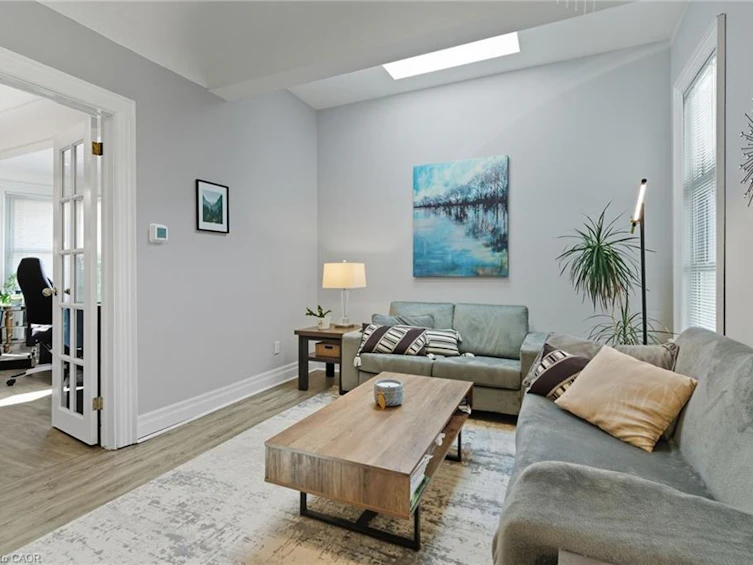 33 Broadway Avenue, Hamilton, ON, L8S 2V6 - 11