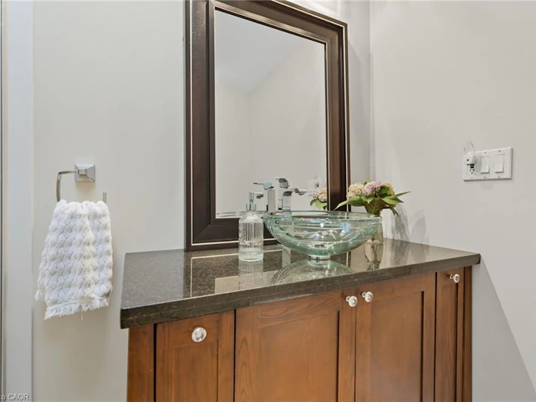 33 Broadway Avenue, Hamilton, ON, L8S 2V6 - 20