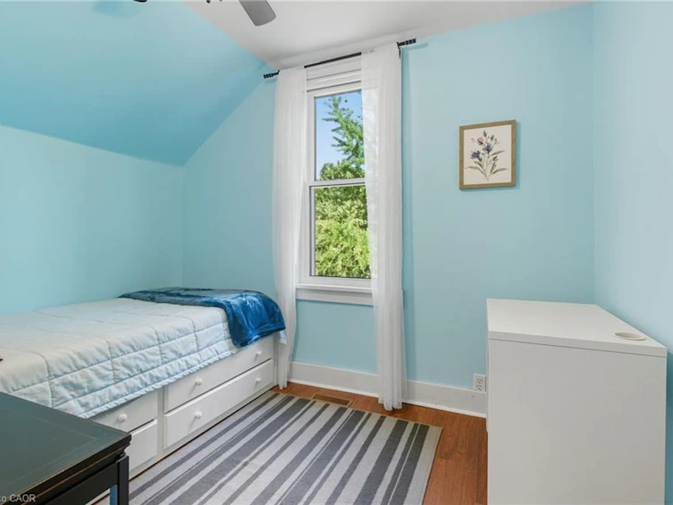 33 Broadway Avenue, Hamilton, ON, L8S 2V6 - 27
