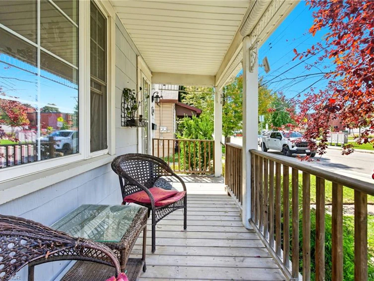 157 East 5th Street, Hamilton, ON, L9A 2Z7 - 3