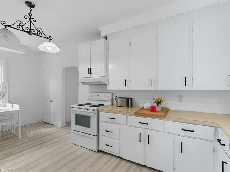 157 East 5th Street, Hamilton, ON, L9A 2Z7 - 11