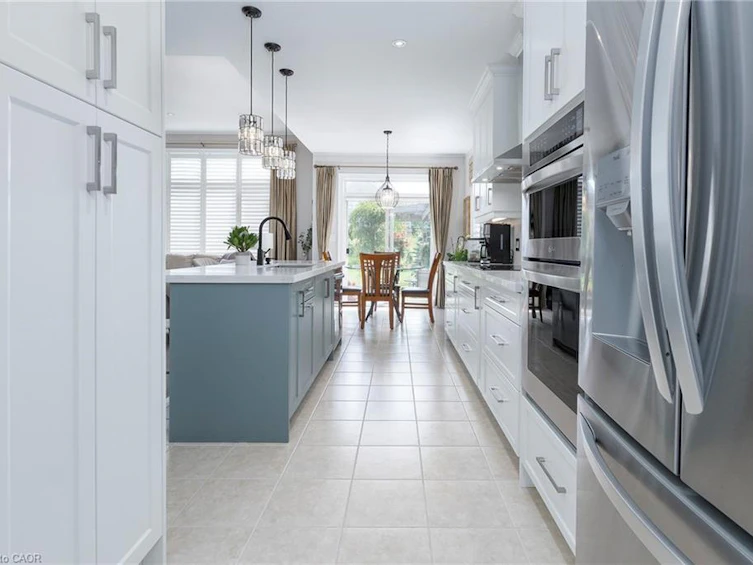 93 Aberfoyle Mill Crescent, Puslinch, ON, N1H 6H9 - 10