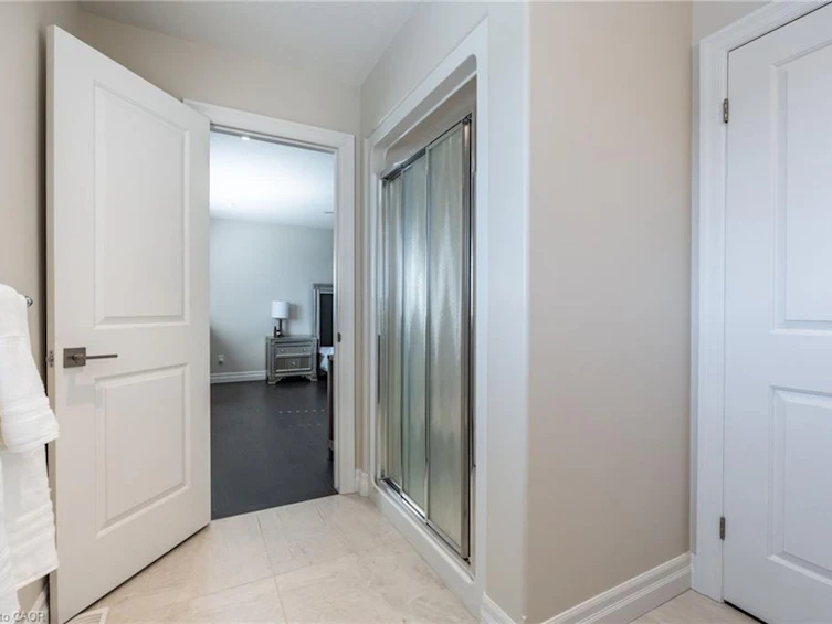 10 Harper Boulevard, Brant, ON, N3T 0E1 - 33