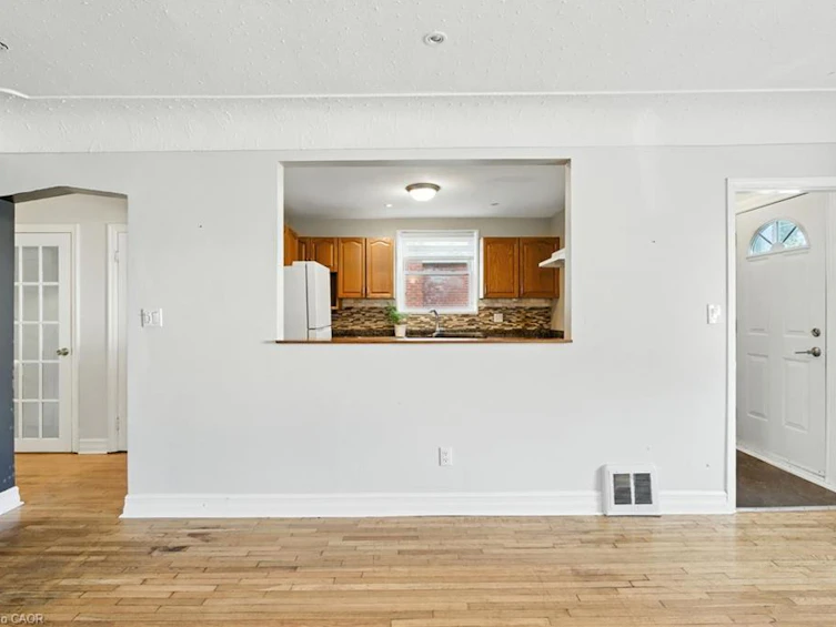 261 East 14th Street, Hamilton, ON, L9A 4B8 - 11