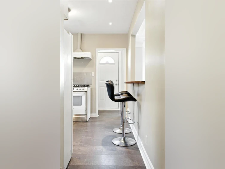 261 East 14th Street, Hamilton, ON, L9A 4B8 - 12