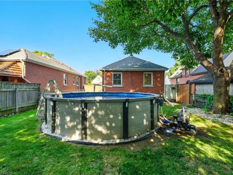261 East 14th Street, Hamilton, ON, L9A 4B8 - 31