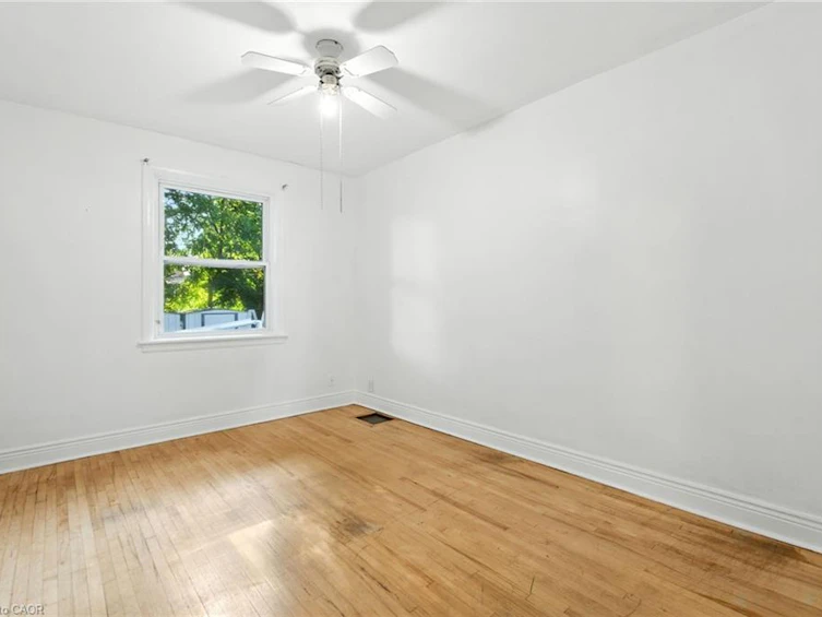 261 East 14th Street, Hamilton, ON, L9A 4B8 - 19