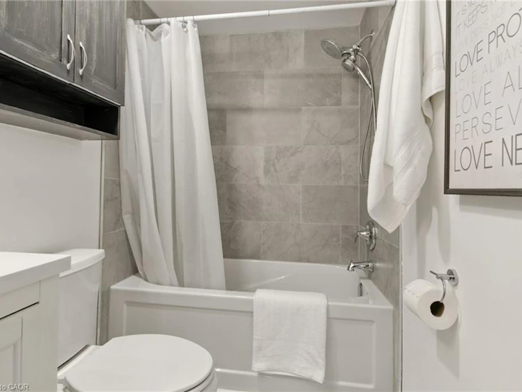 5-1 Royalwood Court, Hamilton, ON, L8E 4Y1 - 27