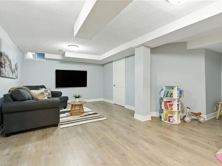 5-1 Royalwood Court, Hamilton, ON, L8E 4Y1 - 30