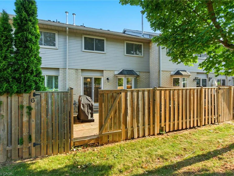 5-1 Royalwood Court, Hamilton, ON, L8E 4Y1 - 36