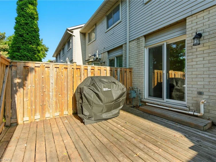 5-1 Royalwood Court, Hamilton, ON, L8E 4Y1 - 33