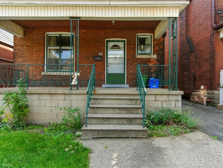 40 Barnesdale Street N, Hamilton, ON, L8L 6R8 - 3