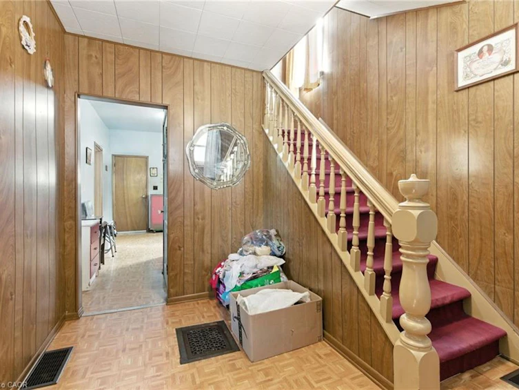 40 Barnesdale Street N, Hamilton, ON, L8L 6R8 - 4