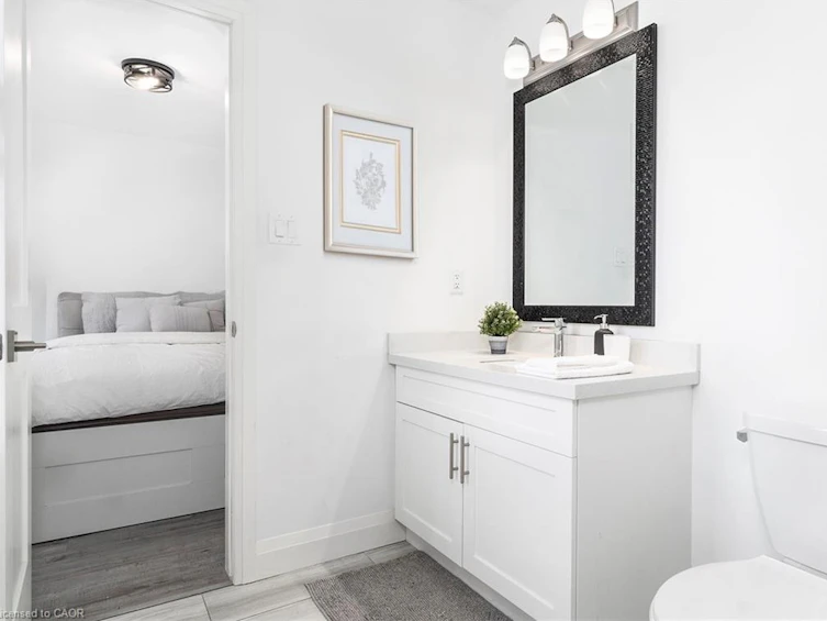 388 Klein Circle, Hamilton, ON, L9G 3K9 - 21