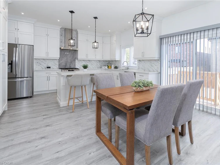 388 Klein Circle, Hamilton, ON, L9G 3K9 - 10